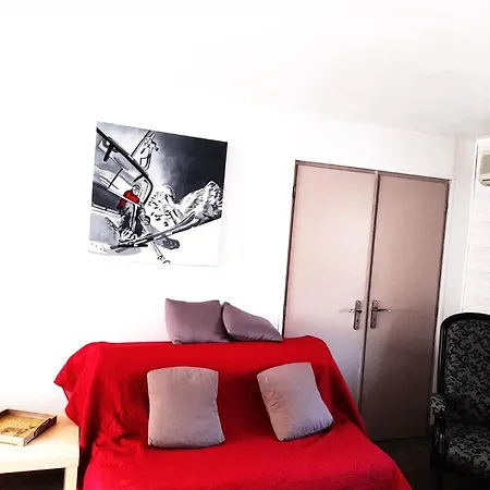 Gite Lao Apartment *